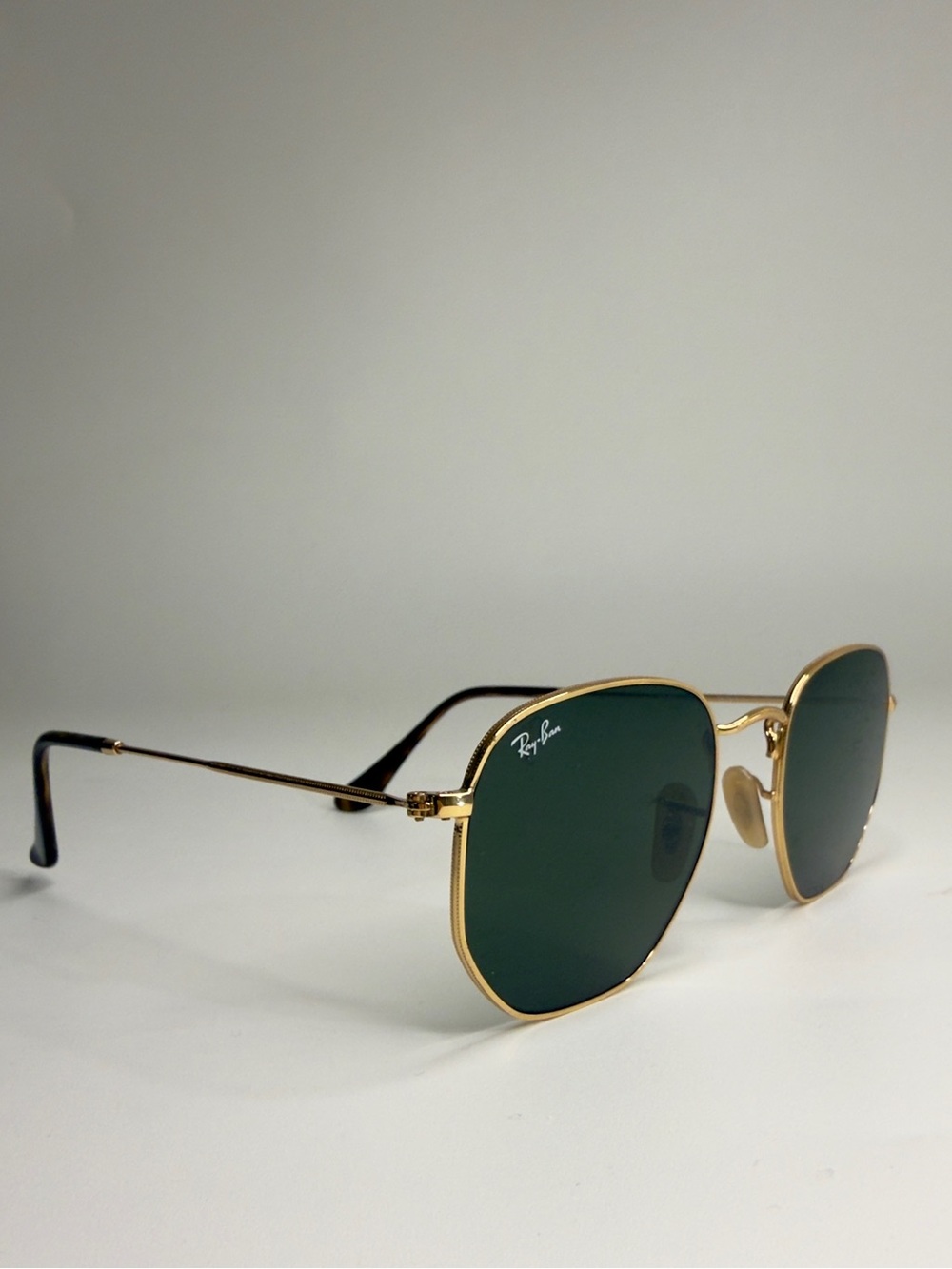 Ray-Ban Gold Frame Sunglasses with Dark Green Lenses - Picture 5 of 7